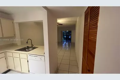851 NE 207th Ln #204-13, Miami, FL 33179 - Photo 5