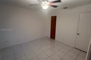 851 NE 207th Ln, Miami, FL 33179 - Photo 13