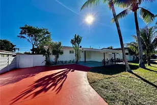 629 SW 4th St, Hallandale Beach, FL 33009 - Photo 1