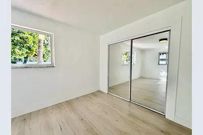 629 SW 4th St, Hallandale Beach, FL 33009 - Photo 15