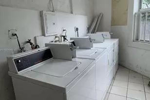 2425 SW 6th St, Miami, FL 33135 - Photo 13