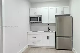 2425 SW 6th St, Miami, FL 33135 - Photo 9