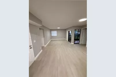 11933 NW 11th St #11933, Pembroke Pines, FL 33026 - Photo 3