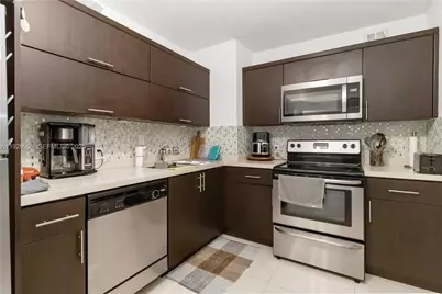 100 Bayview Dr #2014, Sunny Isles Beach, FL 33160 - Photo 3