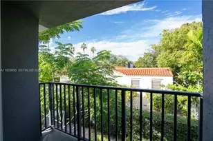 465 NE 59th St, Miami, FL 33137 - Photo 3