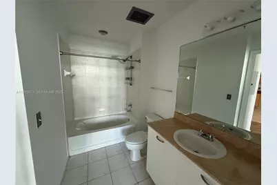 2275 Biscayne Bl #1003, Miami, FL 33137 - Photo 13