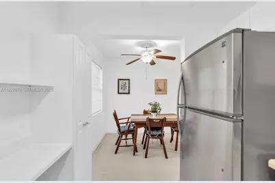 130 Brighton #D, Boca Raton, FL 33434 - Photo 7