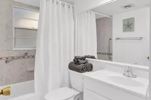 130 Brighton, Boca Raton, FL 33434 - Photo 9