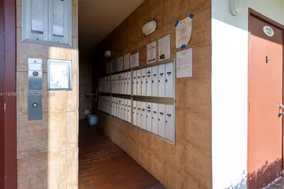 130 Brighton #D, Boca Raton, FL 33434 - Photo 33