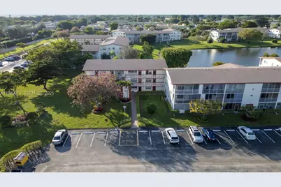 130 Brighton #D, Boca Raton, FL 33434 - Photo 29