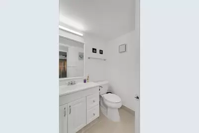 130 Brighton #D, Boca Raton, FL 33434 - Photo 15