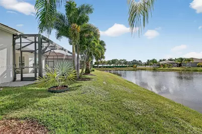 11051 SW Ivory Springs Ln, Port Saint Lucie, FL 34987 - Photo 43