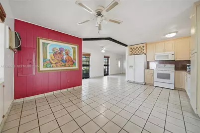 10730 SW 51st Dr, Miami, FL 33165 - Photo 3