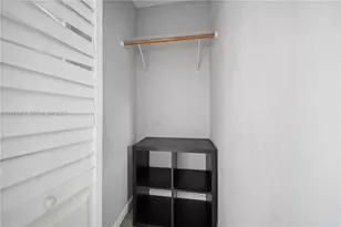 10730 SW 51st Dr, Miami, FL 33165 - Photo 21