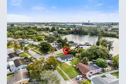 2401 SW 45th Ave, Fort Lauderdale, FL 33317 - Photo 25