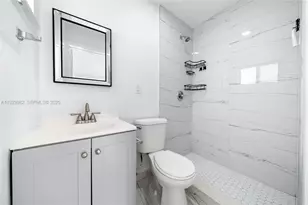 2401 SW 45th Ave, Fort Lauderdale, FL 33317 - Photo 13