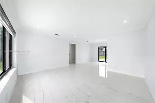 2401 SW 45th Ave, Fort Lauderdale, FL 33317 - Photo 3
