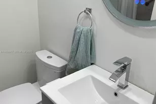 5601 Collins Ave, Miami Beach, FL 33140 - Photo 9