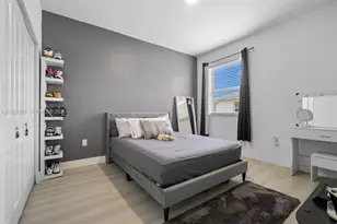 1387 SE 26th Ter, Homestead, FL 33035 - Photo 7