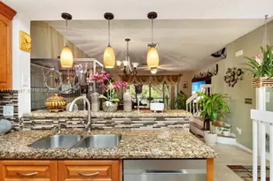 12691 NW 14th Pl, Sunrise, FL 33323 - Photo 9