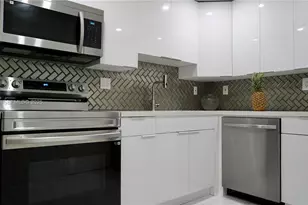 1833 S Ocean Dr, Hallandale Beach, FL 33009 - Photo 5