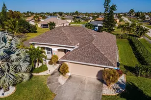 201 SW 35th St, Cape Coral, FL 33914 - Photo 5
