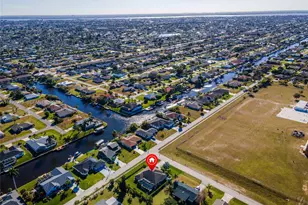 201 SW 35th St, Cape Coral, FL 33914 - Photo 57