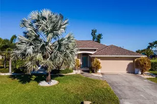 201 SW 35th St, Cape Coral, FL 33914 - Photo 3