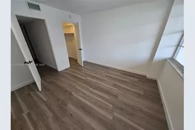 18061 Biscayne Blvd #1201, Aventura, FL 33160 - Photo 9