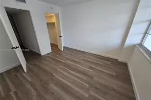 18061 Biscayne Blvd, Aventura, FL 33160 - Photo 9