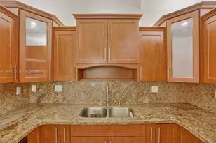 2913 SW 13th St, Miami, FL 33145 - Photo 13