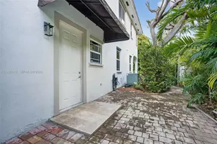 2913 SW 13th St, Miami, FL 33145 - Photo 45