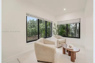 1344 SW 18th St, Miami, FL 33145 - Photo 21