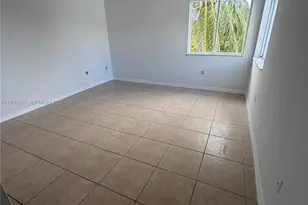 25118 SW 124th Ct, Homestead, FL 33032 - Photo 5