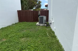 25118 SW 124th Ct, Homestead, FL 33032 - Photo 15