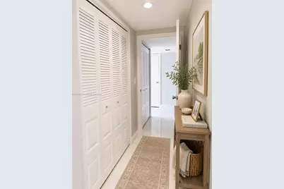20335 W Country Club Dr #2601, Aventura, FL 33180 - Photo 11