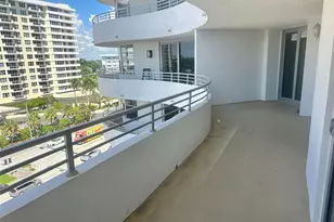 5555 Collins Ave, Miami Beach, FL 33140 - Photo 7