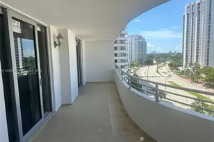 5555 Collins Ave, Miami Beach, FL 33140 - Photo 1