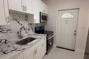 415 NW 29th Terrace, Fort Lauderdale, FL 33311 - Photo 5