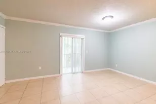 63 NW 17th Pl, Miami, FL 33125 - Photo 5