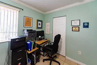 63 NW 17th Pl #6, Miami, FL 33125 - Photo 15