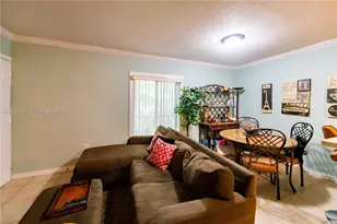 63 NW 17th Pl, Miami, FL 33125 - Photo 9