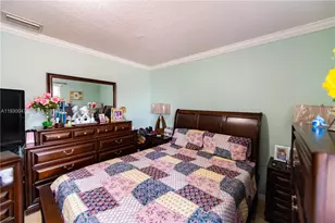 63 NW 17th Pl, Miami, FL 33125 - Photo 17