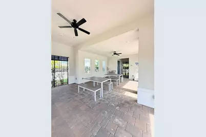 1692 SE 9th Ave #1692, Homestead, FL 33034 - Photo 3