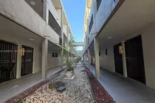 5 Olive Dr, Hialeah, FL 33010 - Photo 15