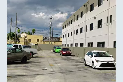 5 Olive Dr #24, Hialeah, FL 33010 - Photo 13