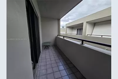 5 Olive Dr #24, Hialeah, FL 33010 - Photo 9