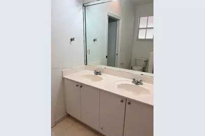 4316 NW 113th Ct, Doral, FL 33178 - Photo 15