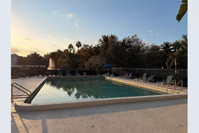 731 N Pine Island Rd #206, Plantation, FL 33324 - Photo 19