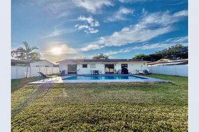 18133 SW 93rd Ave, Palmetto Bay, FL 33157 - Photo 19